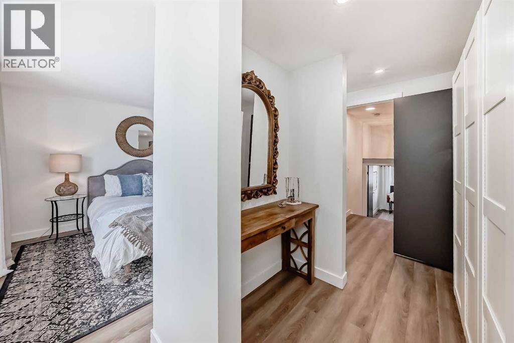 60 Point Drive NW, Calgary, Alberta  T3B 5B3 - Photo 35 - A2300197