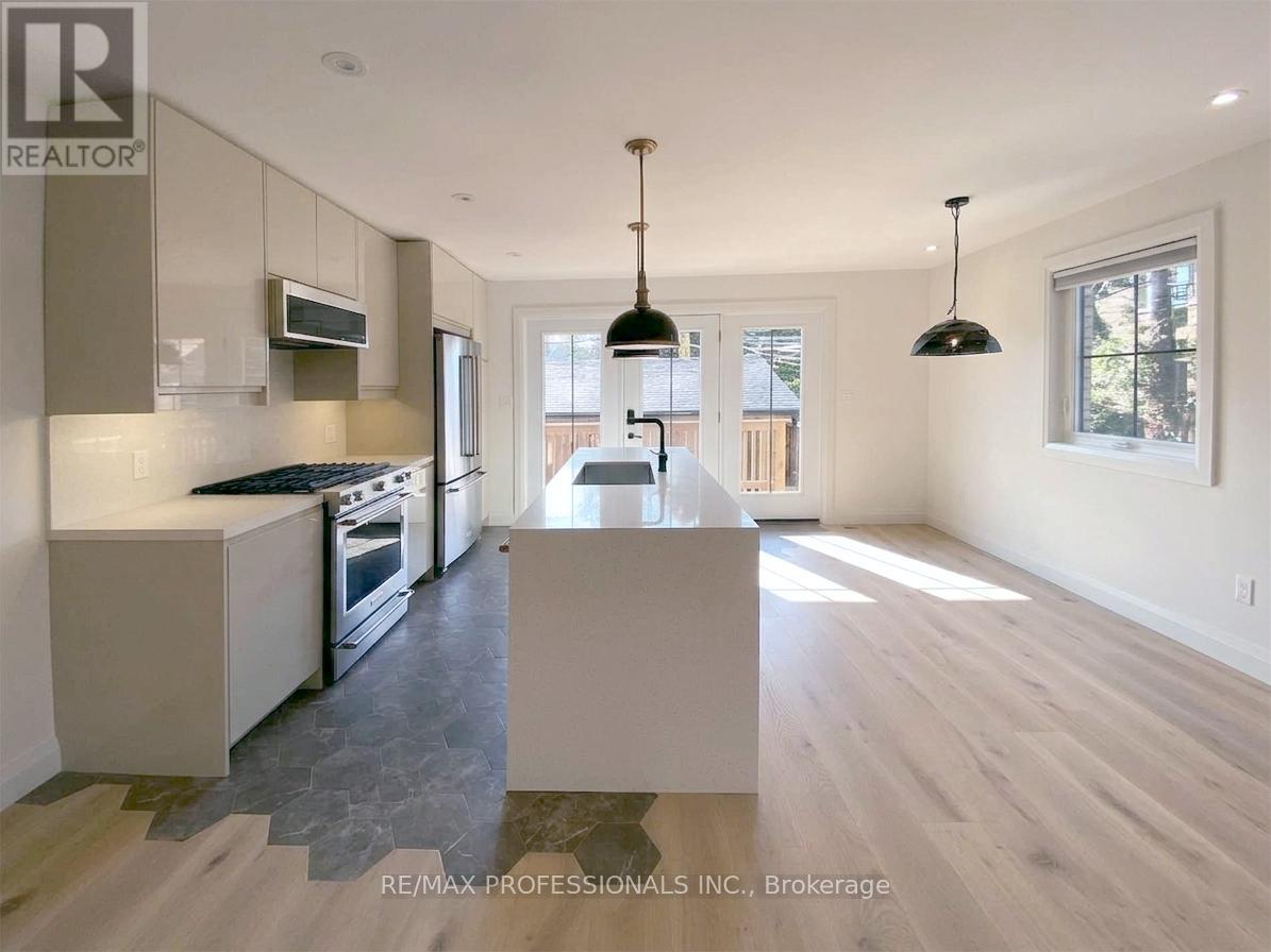 41 Rolyat Street, Toronto (Trinity-Bellwoods), Ontario  M6J 1S5 - Photo 35 - C12985874