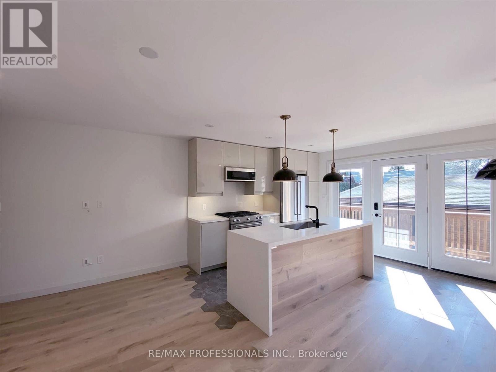 41 Rolyat Street, Toronto (Trinity-Bellwoods), Ontario  M6J 1S5 - Photo 36 - C12985874