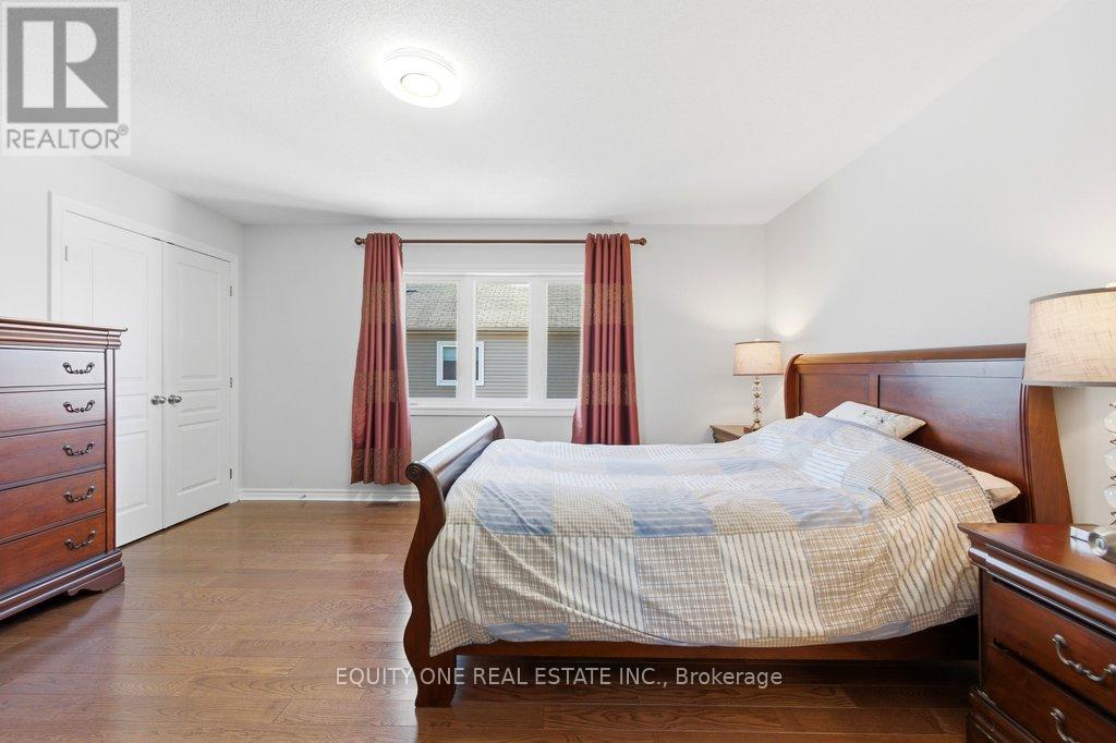 240 Trailgate Street, Ottawa, Ontario  K1V 0Z9 - Photo 36 - X12985848