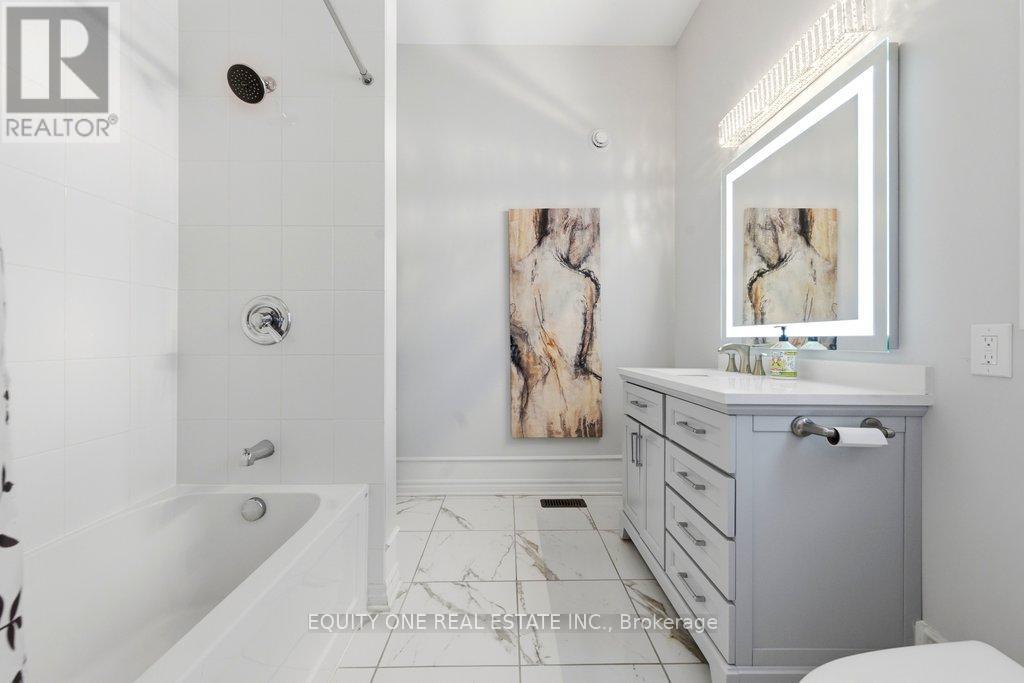 240 Trailgate Street, Ottawa, Ontario  K1V 0Z9 - Photo 8 - X12985848