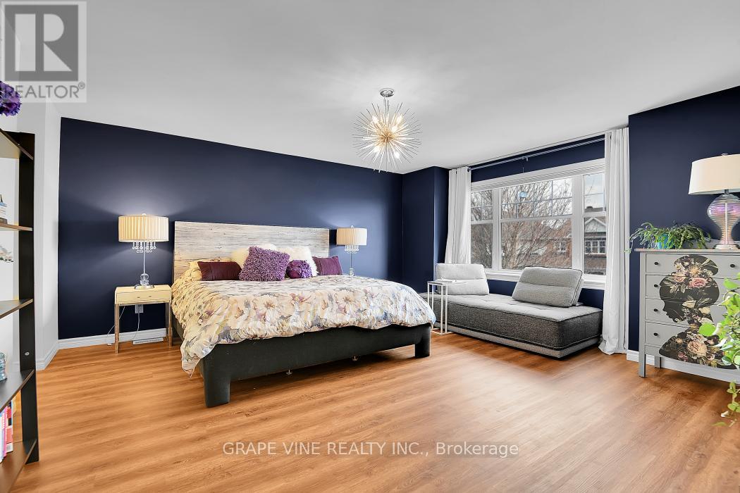 517 Overland Drive, Ottawa, Ontario  K2S 0C2 - Photo 16 - X12985854