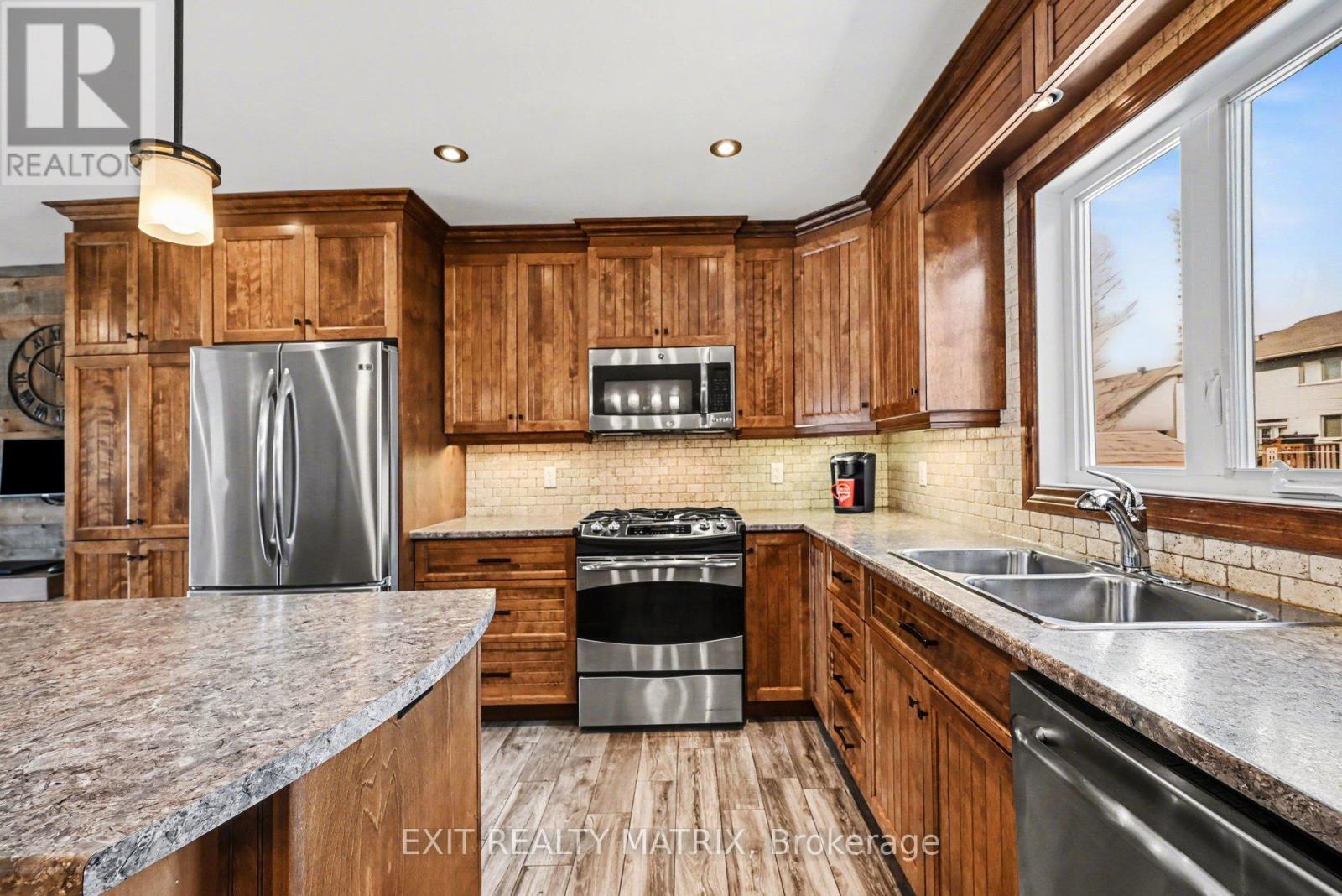 116 Royal Court, The Nation, Ontario  K0A 2M0 - Photo 11 - X12985858