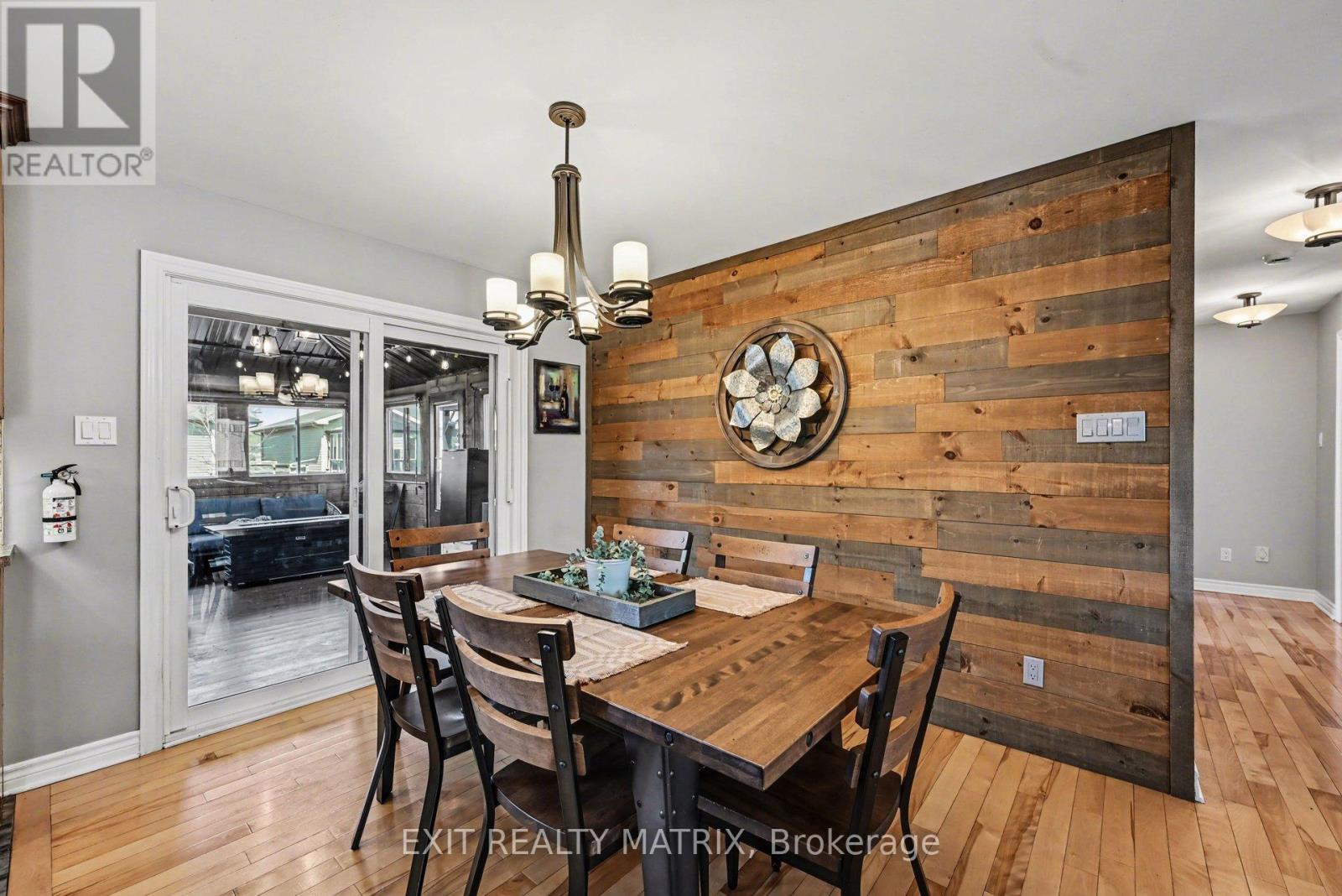 116 Royal Court, The Nation, Ontario  K0A 2M0 - Photo 8 - X12985858