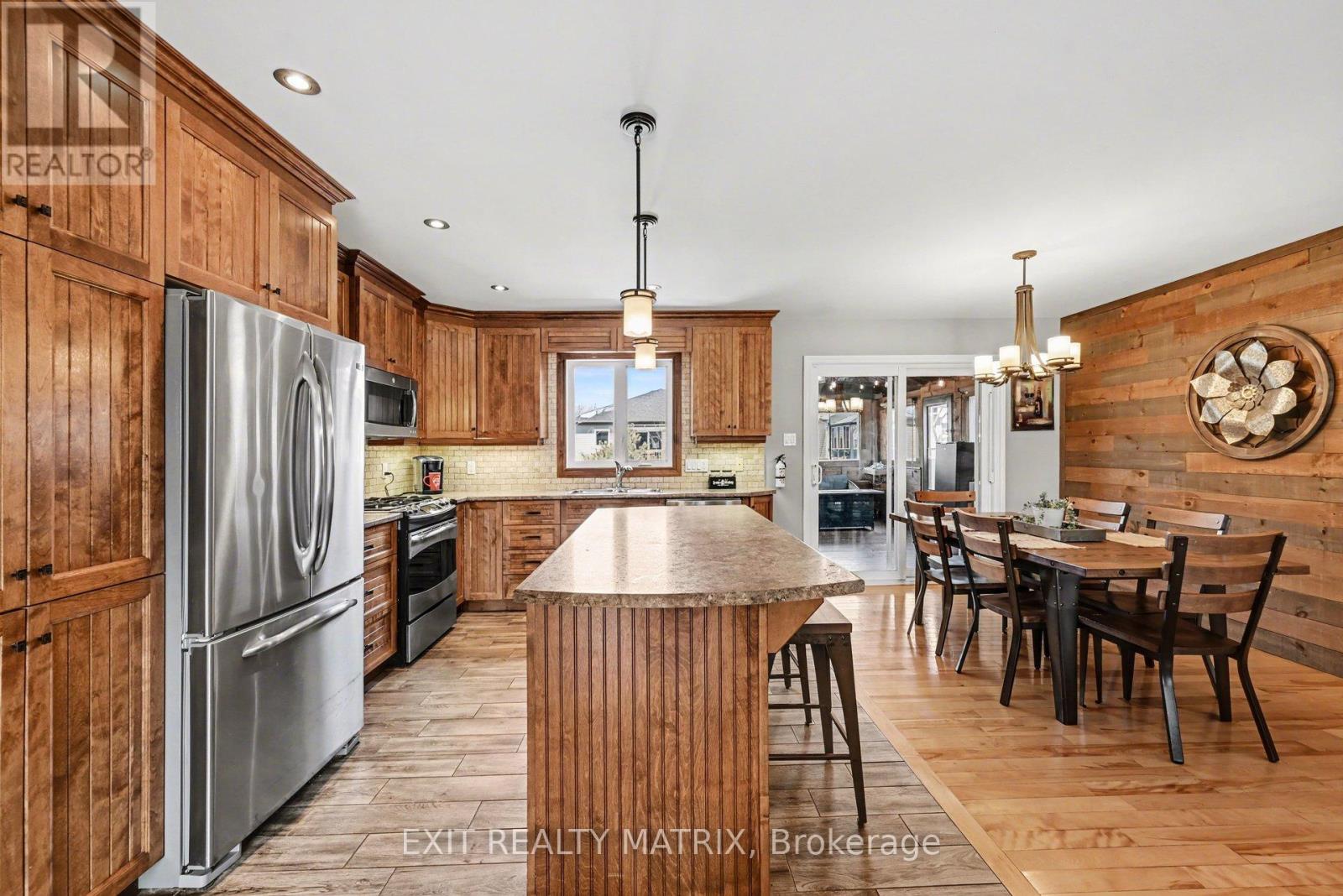 116 Royal Court, The Nation, Ontario  K0A 2M0 - Photo 9 - X12985858