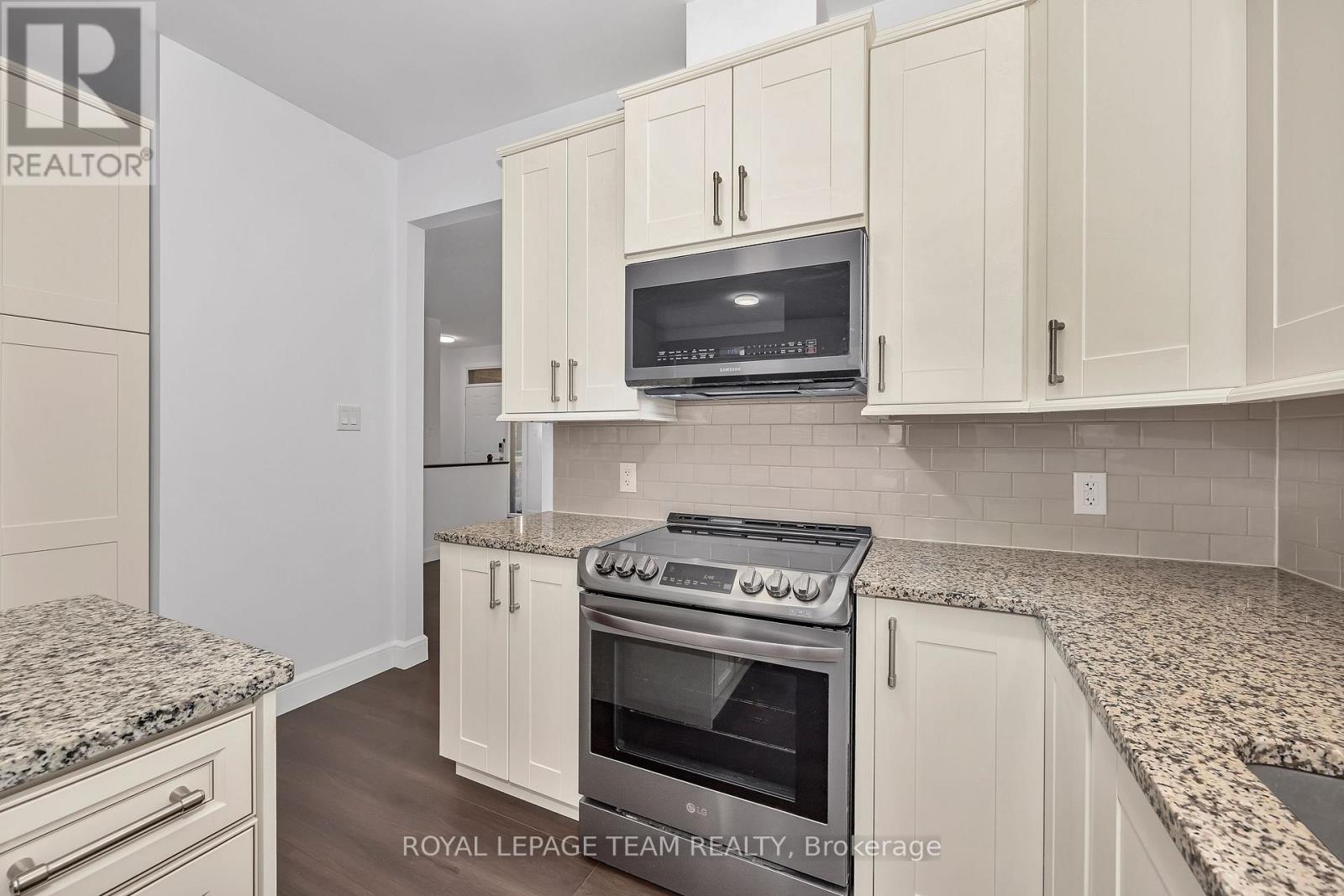 28 Magnolia Way, North Grenville, Ontario  K0G 1J0 - Photo 12 - X12985880