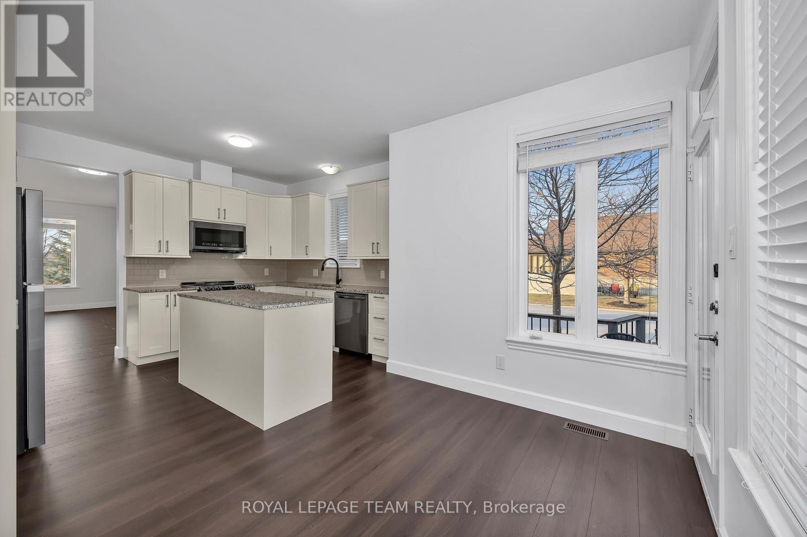 28 Magnolia Way, North Grenville, Ontario  K0G 1J0 - Photo 15 - X12985880