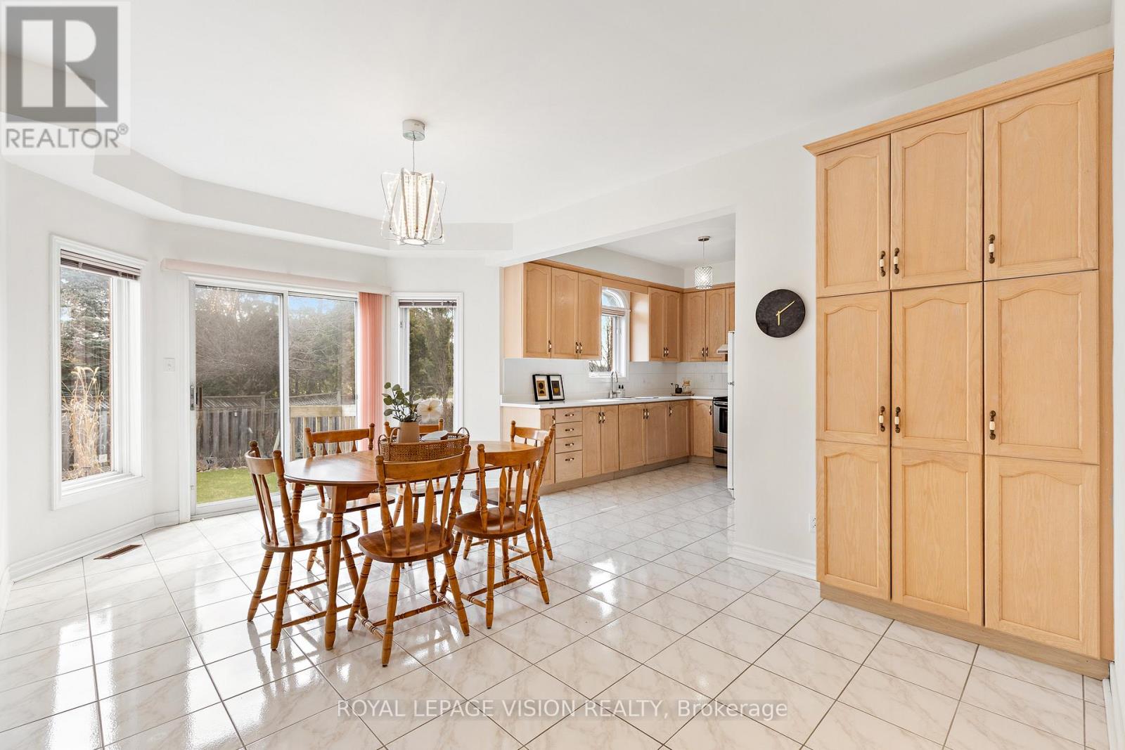 173 Manhattan Drive, Markham, Ontario  L3P 7S1 - Photo 13 - N12985828