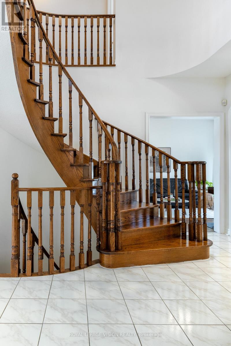 173 Manhattan Drive, Markham, Ontario  L3P 7S1 - Photo 23 - N12985828