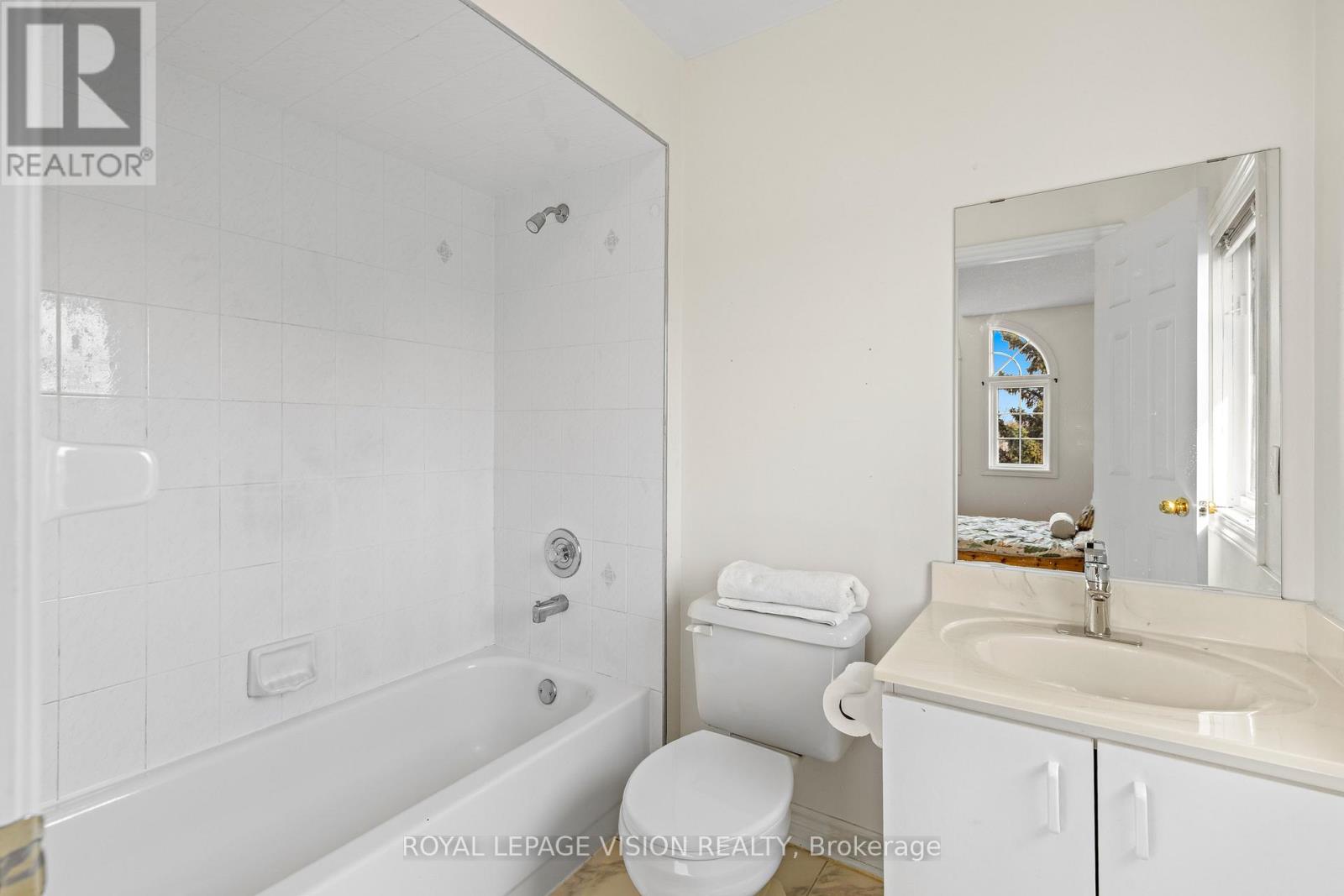 173 Manhattan Drive, Markham, Ontario  L3P 7S1 - Photo 41 - N12985828