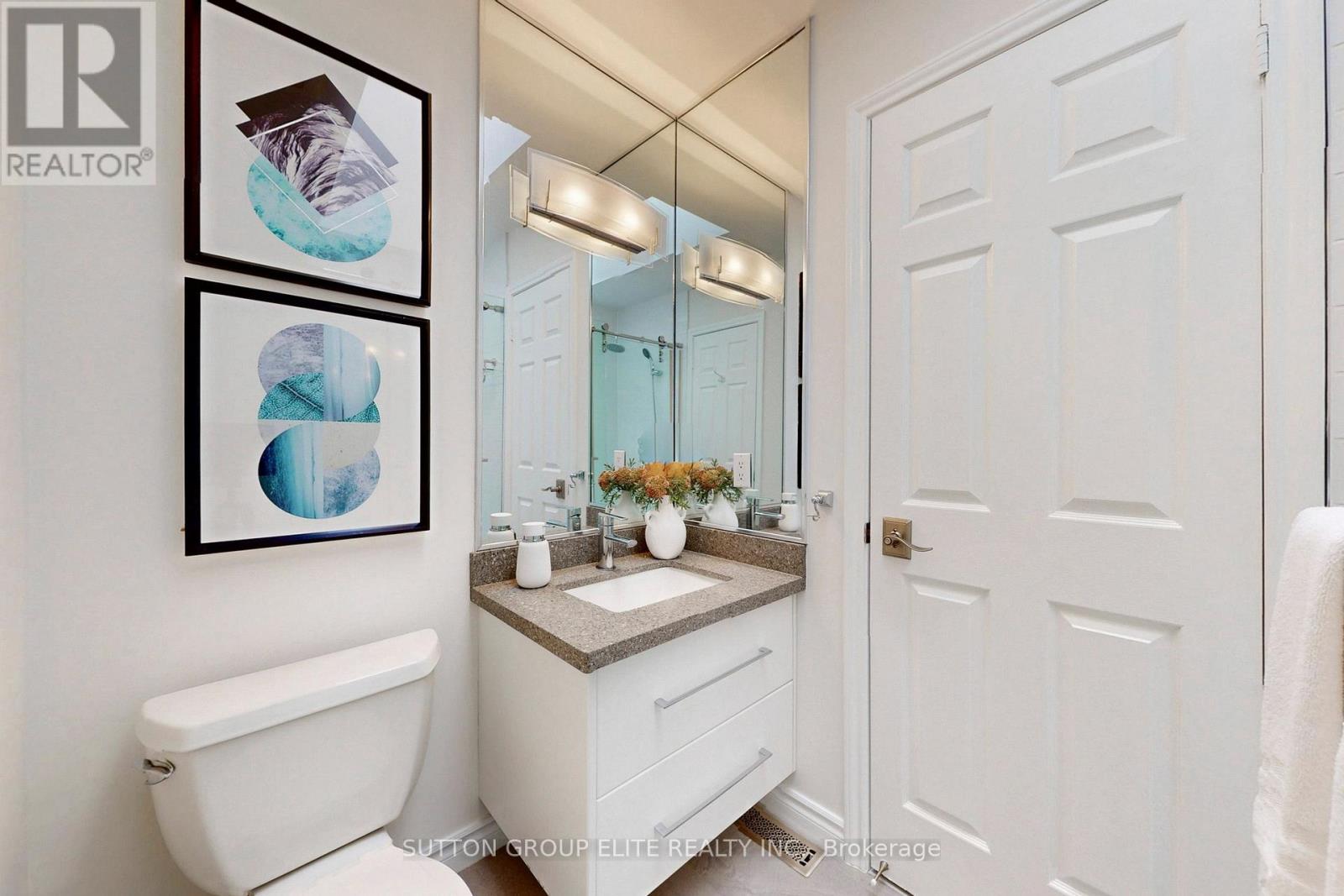 35 Fanshawe Drive, Richmond Hill, Ontario  L4B 1P6 - Photo 27 - N12985856