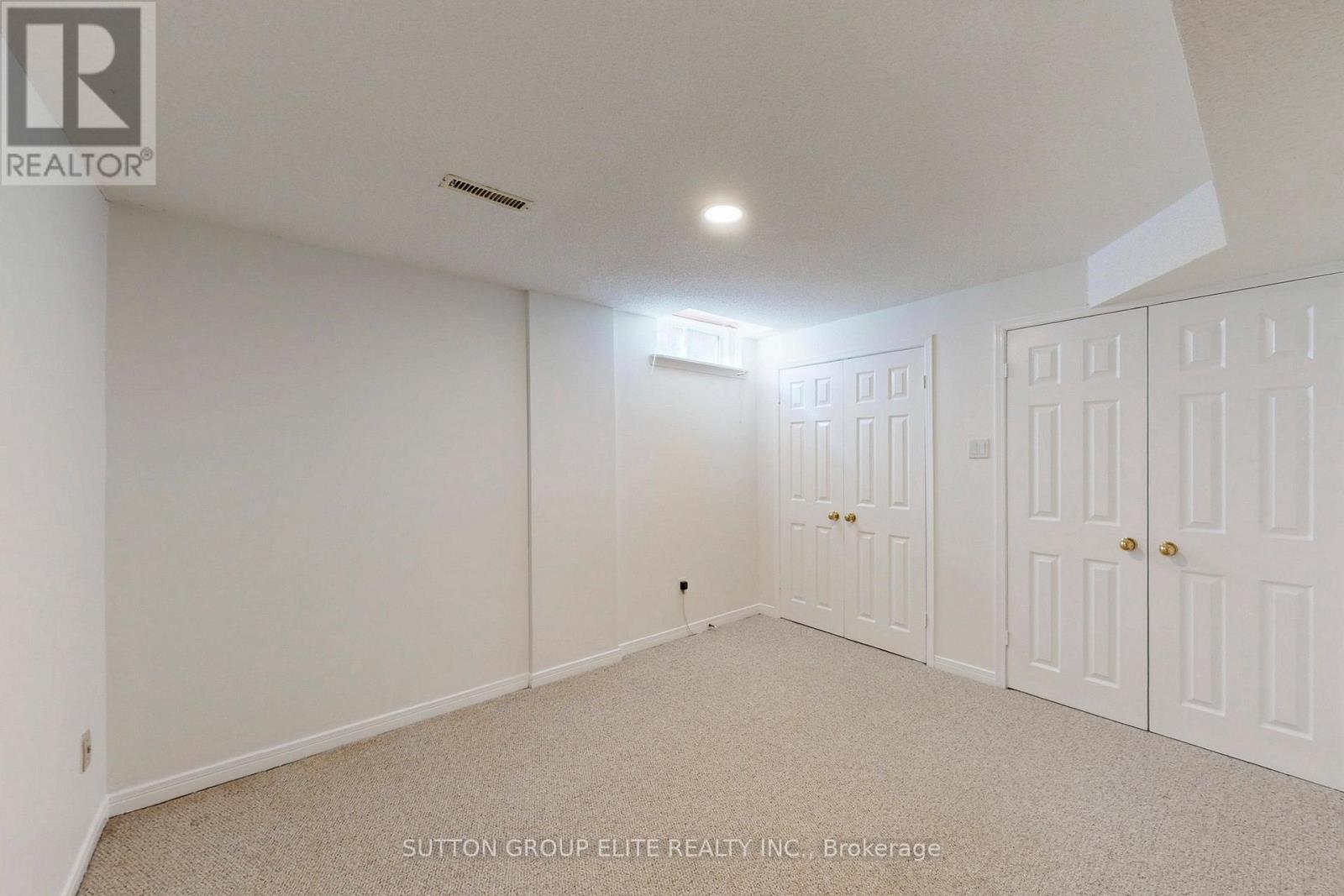 35 Fanshawe Drive, Richmond Hill, Ontario  L4B 1P6 - Photo 36 - N12985856