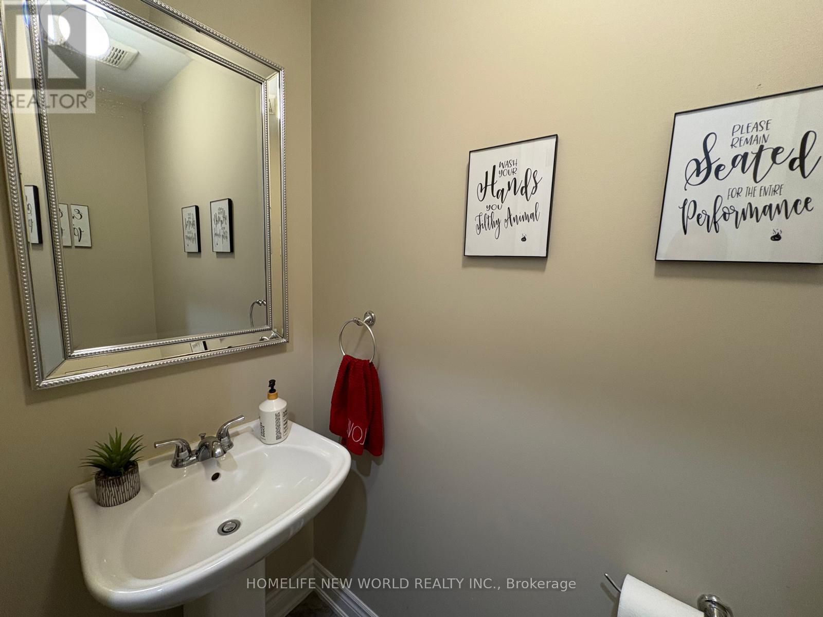 143 Mondial Crescent, East Gwillimbury (Queensville), Ontario  L9N 0S1 - Photo 9 - N12985882