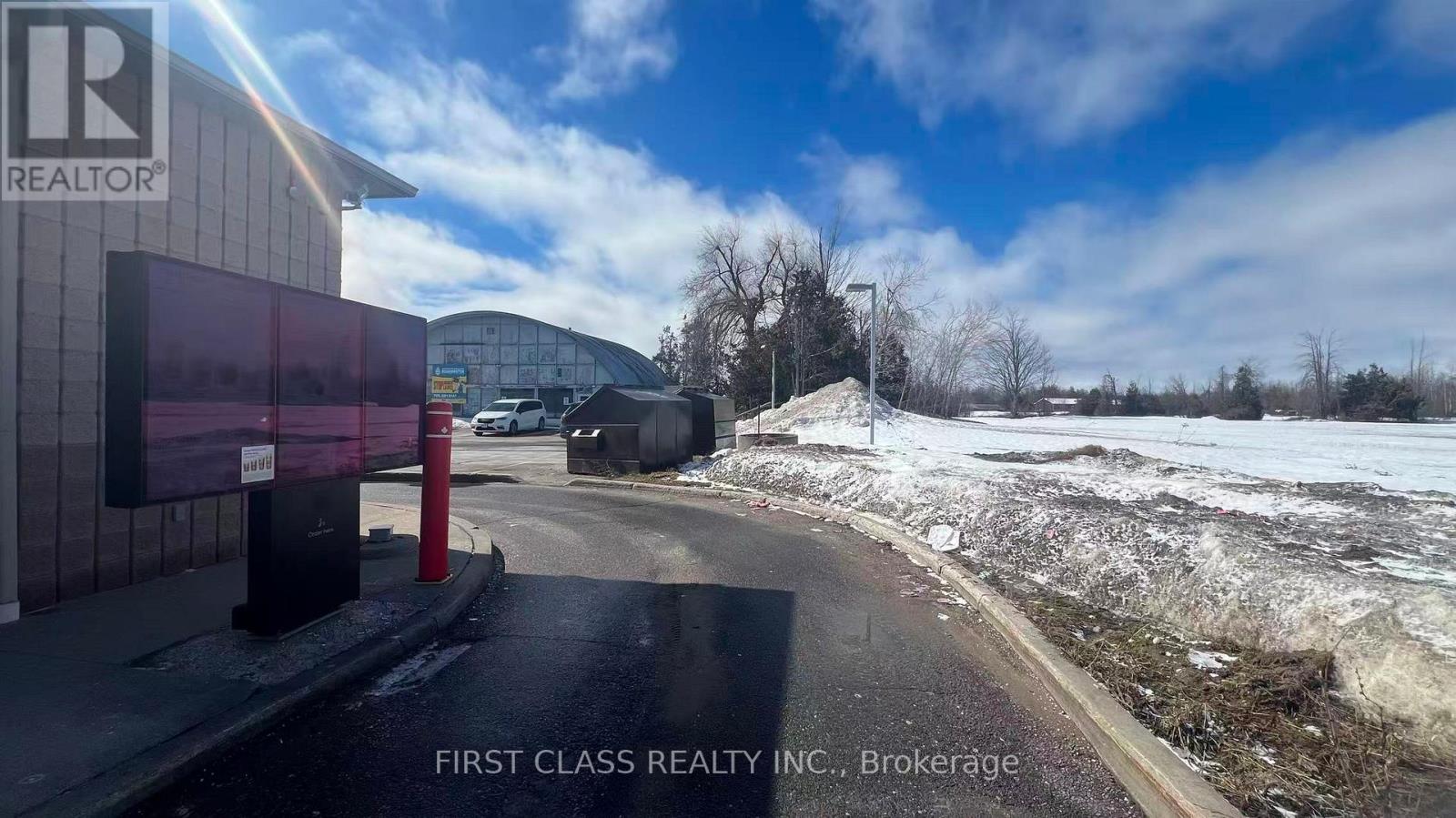 2976 Highway 11 Expressway, Oro-Medonte, Ontario  L0L 2E0 - Photo 10 - S12985824