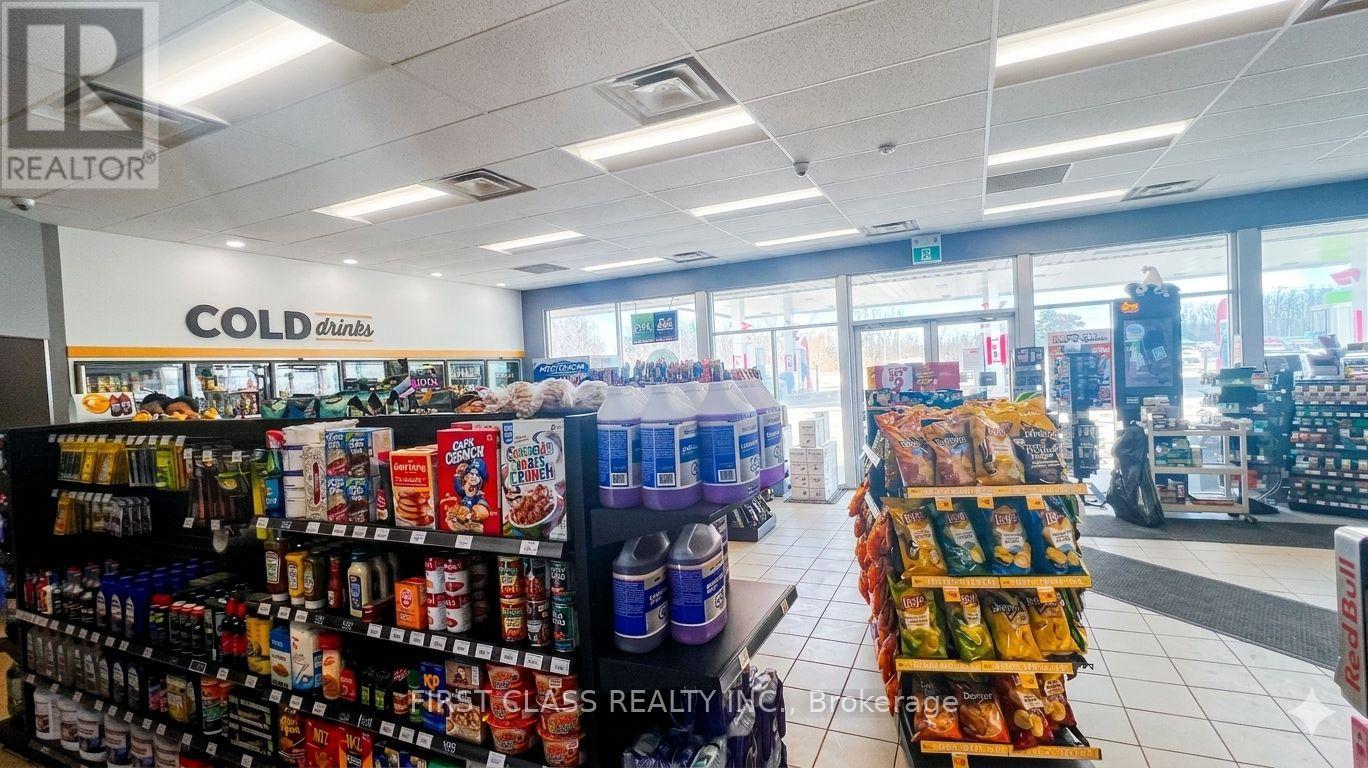 2976 Highway 11 Expressway, Oro-Medonte, Ontario  L0L 2E0 - Photo 6 - S12985824