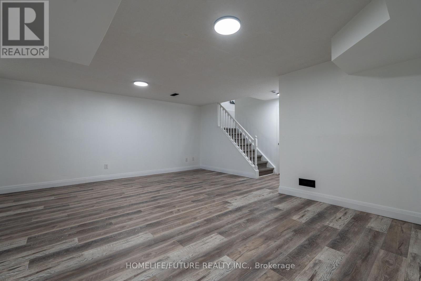 136 Manley Lane, Milton, Ontario  L9T 5N9 - Photo 23 - W12985836