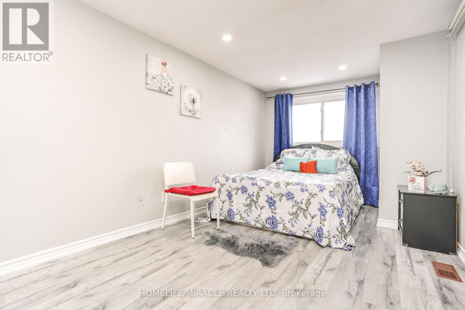 15 Heatherside Court, Brampton, Ontario  L6S 1N9 - Photo 12 - W12985846