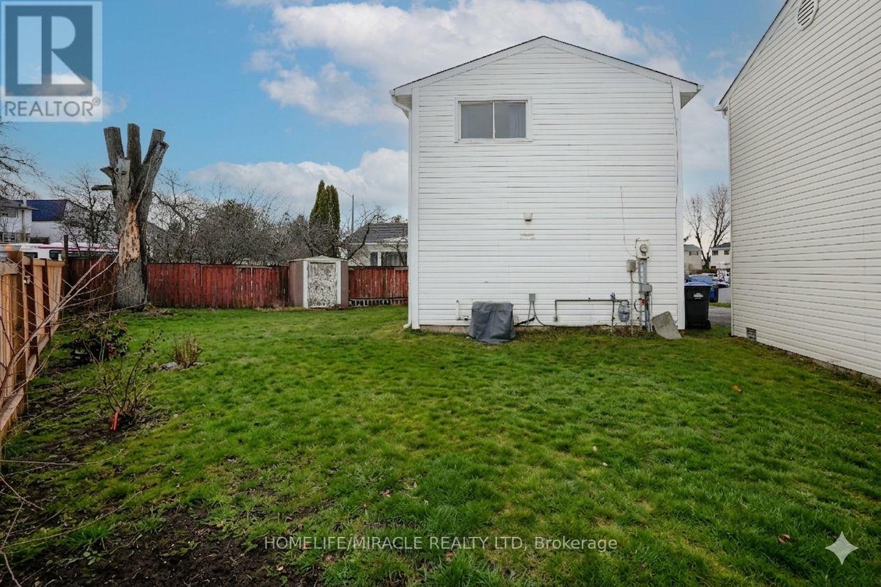 15 Heatherside Court, Brampton, Ontario  L6S 1N9 - Photo 27 - W12985846