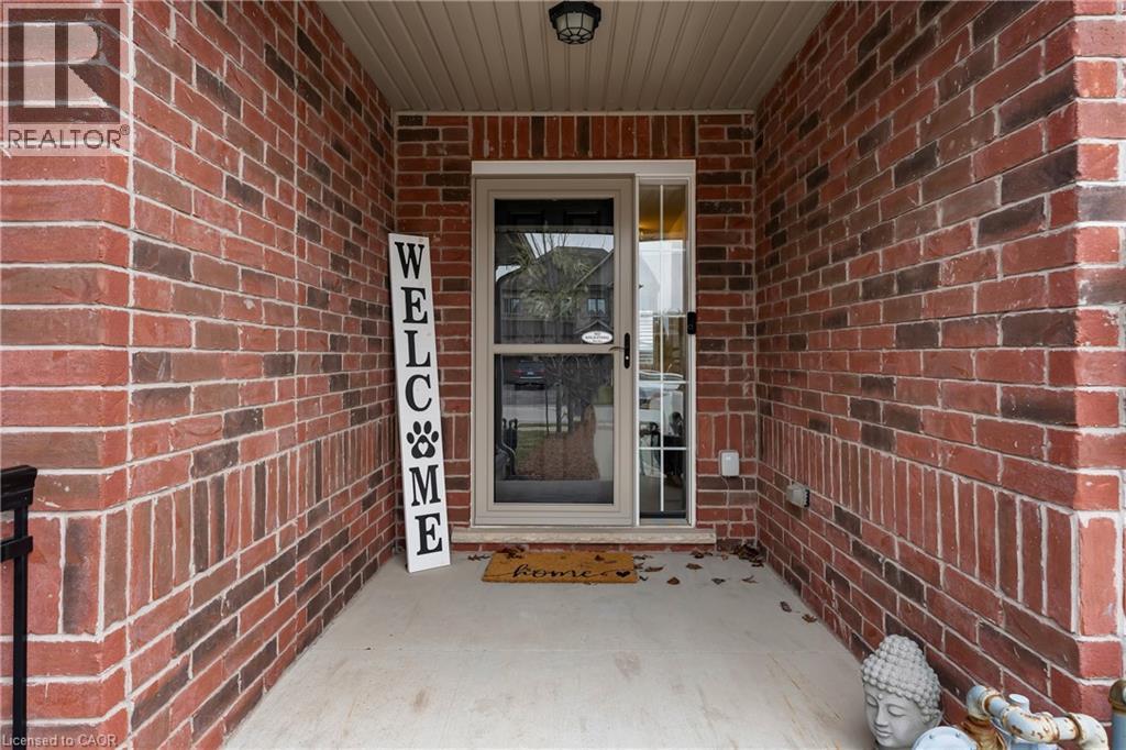 5848 Osprey Avenue, Niagara Falls, Ontario  L2H 0G1 - Photo 3 - 40815822