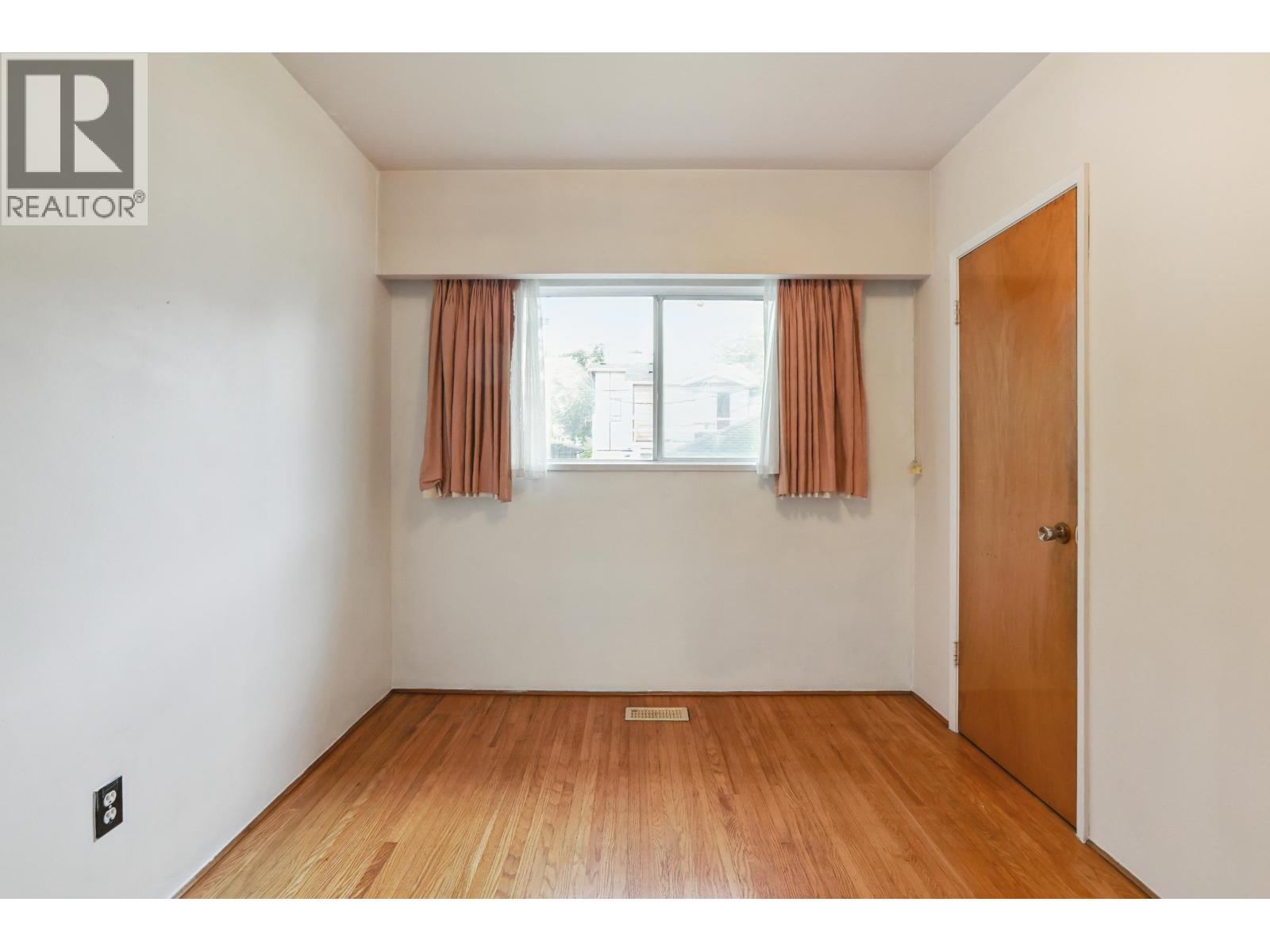 2894 Mcgill Street, Vancouver, British Columbia  V5K 1H6 - Photo 12 - R3108877