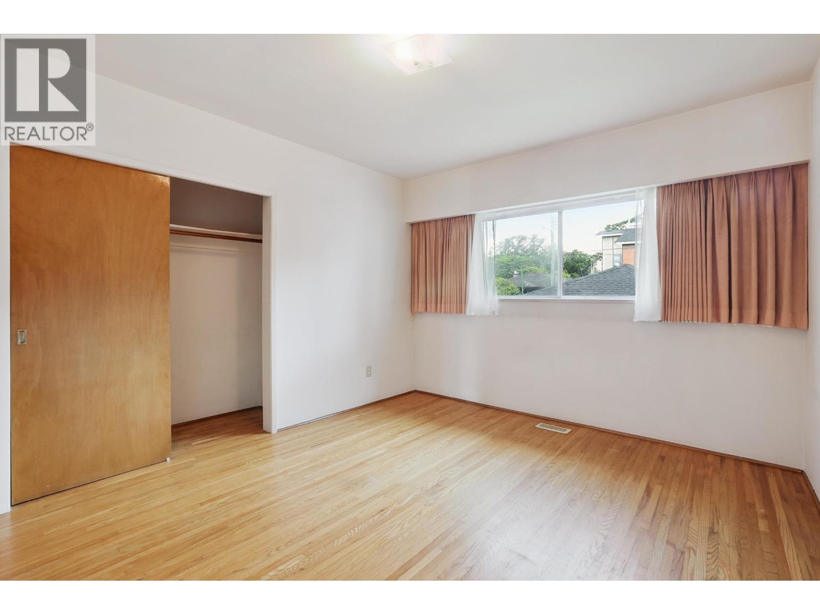 2894 Mcgill Street, Vancouver, British Columbia  V5K 1H6 - Photo 9 - R3108877