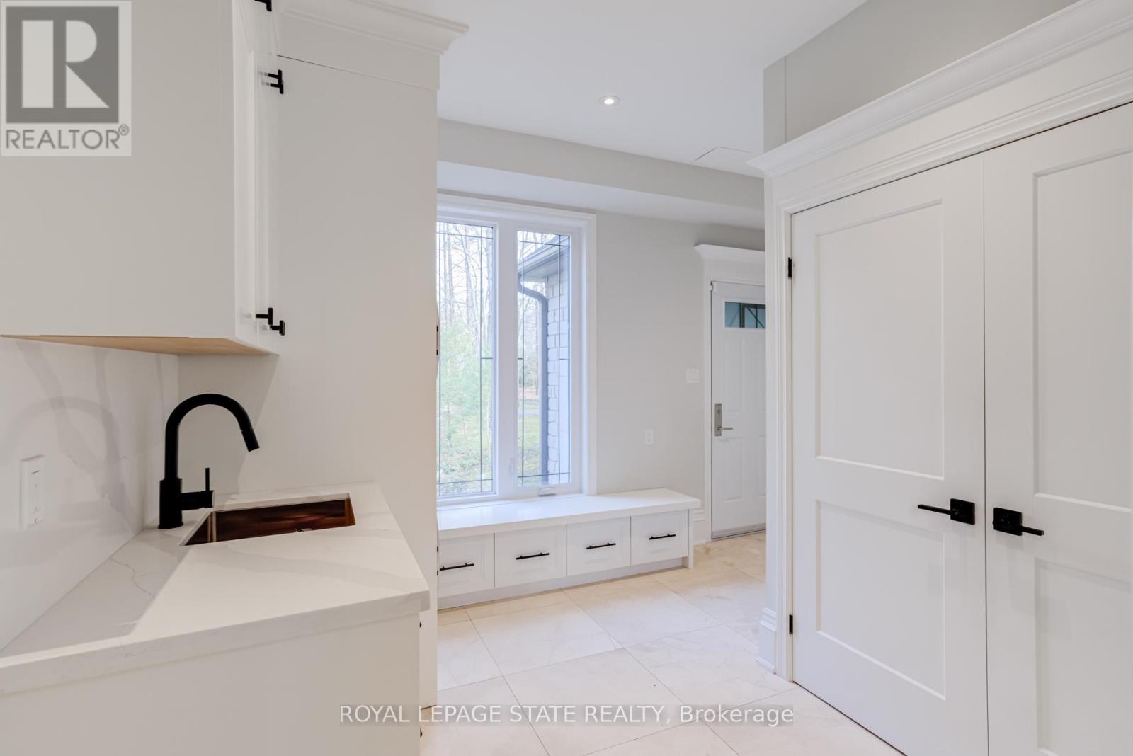 18 Elder Crescent, Hamilton, Ontario  L0R 1R0 - Photo 25 - X12985822