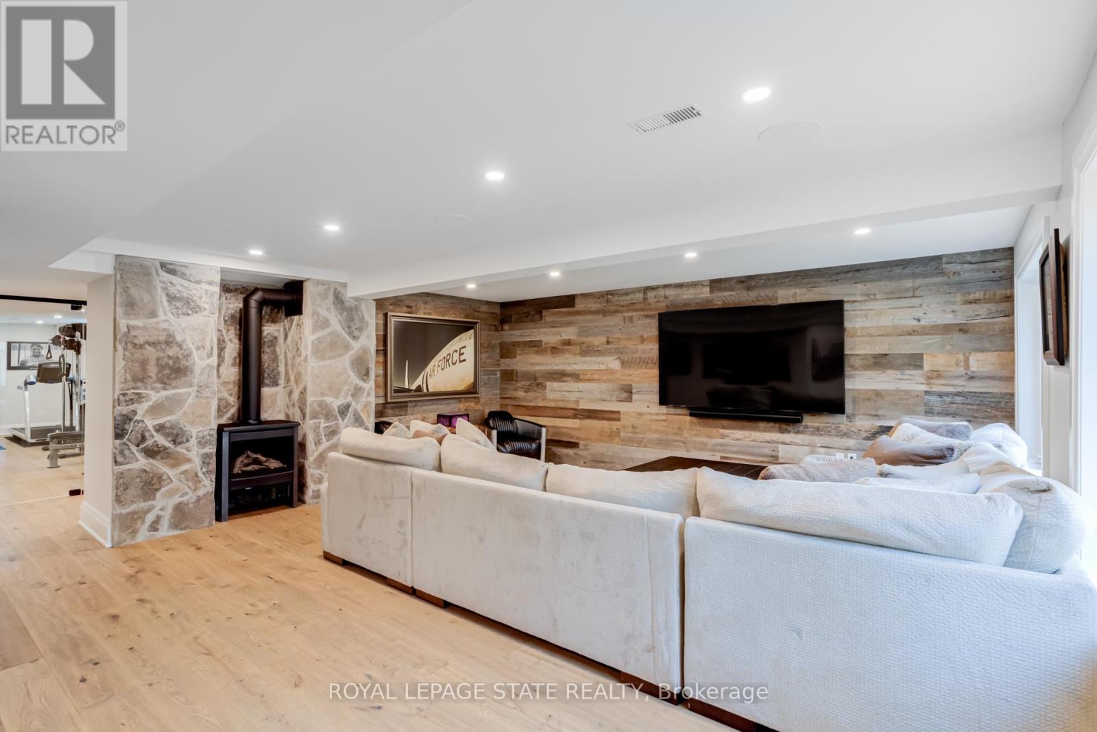 18 Elder Crescent, Hamilton, Ontario  L0R 1R0 - Photo 40 - X12985822