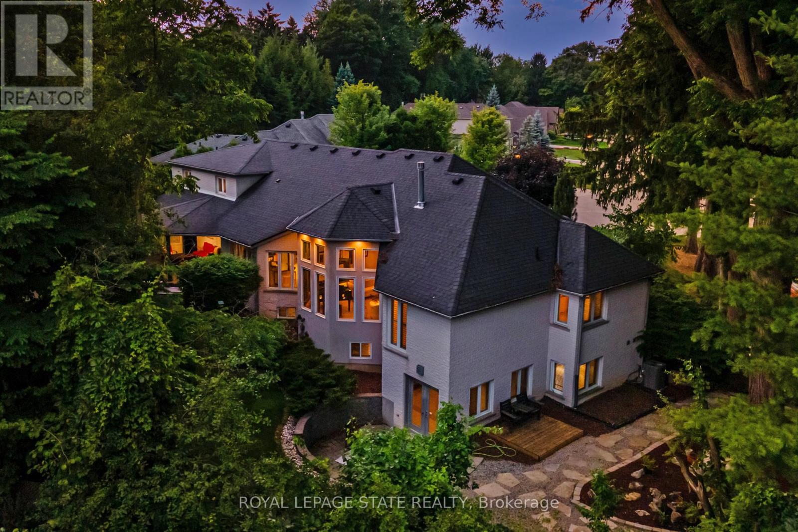 34 Harrington Place, Hamilton (Ancaster), Ontario  L9G 4Z2 - Photo 36 - X12985834