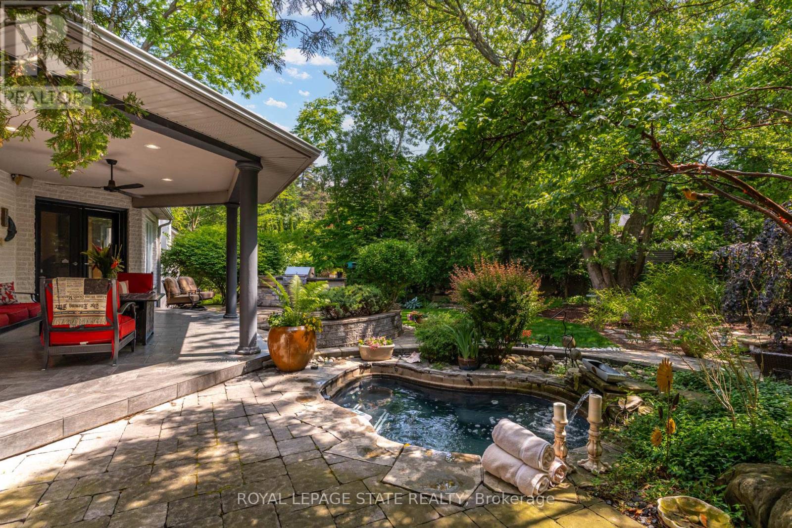 34 Harrington Place, Hamilton (Ancaster), Ontario  L9G 4Z2 - Photo 4 - X12985834