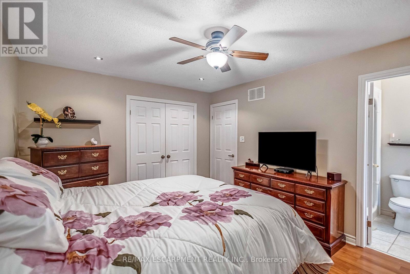 546 Jerseyville Road W, Hamilton, Ontario  L9G 3L5 - Photo 16 - X12985872