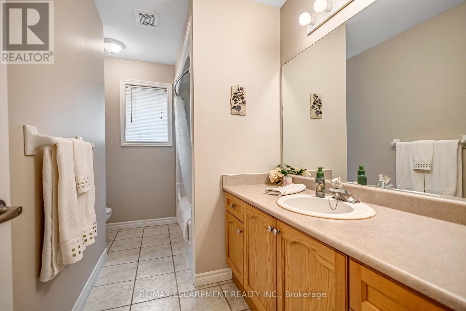 546 Jerseyville Road W, Hamilton, Ontario  L9G 3L5 - Photo 22 - X12985872