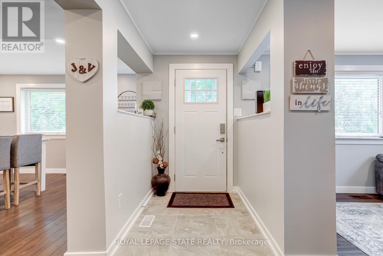 9056 Airport Road, Hamilton, Ontario  L0R 1W0 - Photo 7 - X12985884