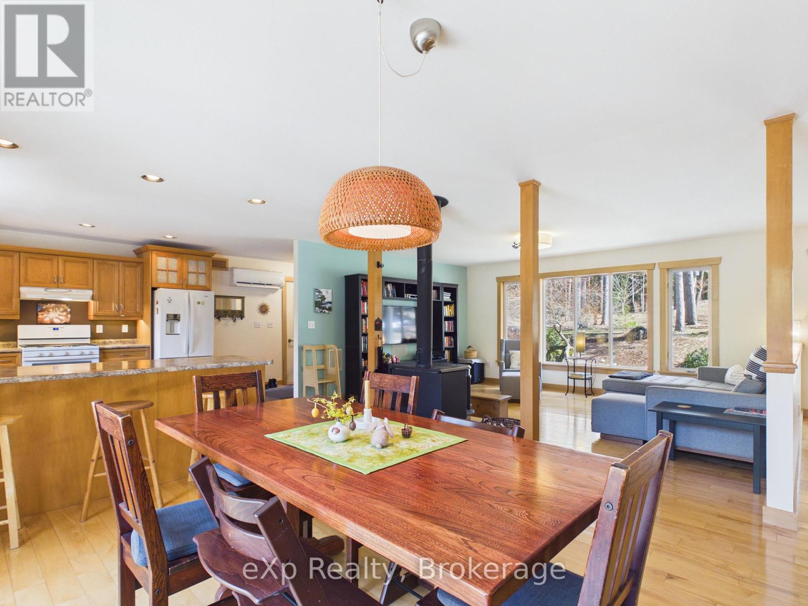 303709 South Line, West Grey, Ontario  N0C 1K0 - Photo 12 - X12985842