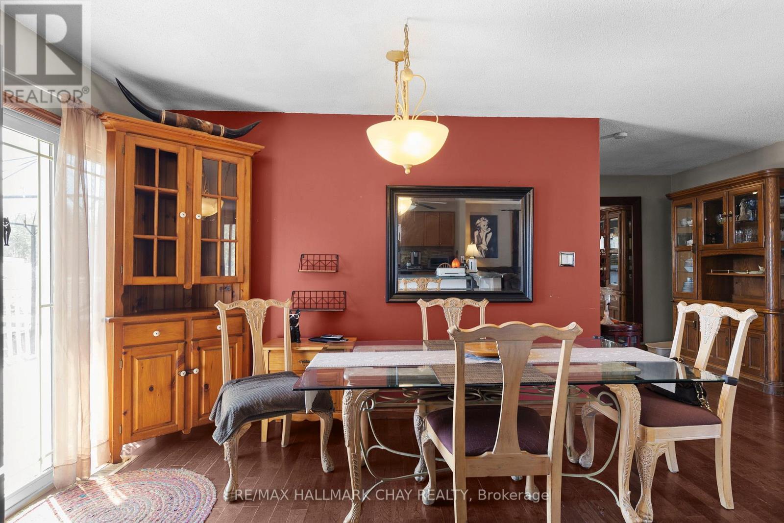 2121 Klondike Park Road, Wasaga Beach, Ontario  L9Z 2W9 - Photo 10 - S12985816