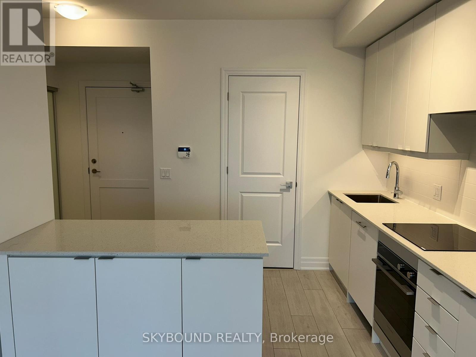 3405 - 30 Elm Drive W, Mississauga, Ontario  L5B 0N6 - Photo 19 - W12985410