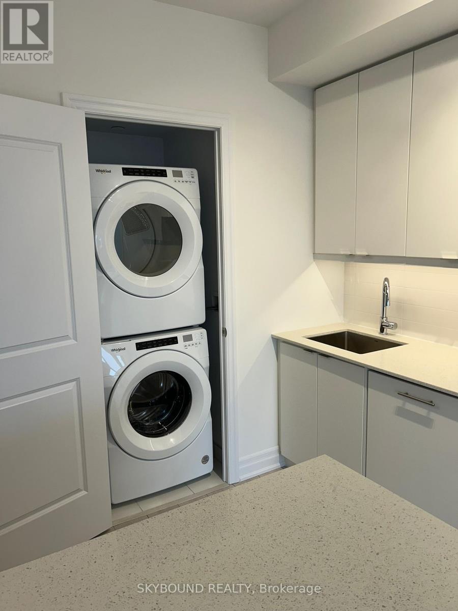 3405 - 30 Elm Drive W, Mississauga, Ontario  L5B 0N6 - Photo 24 - W12985410