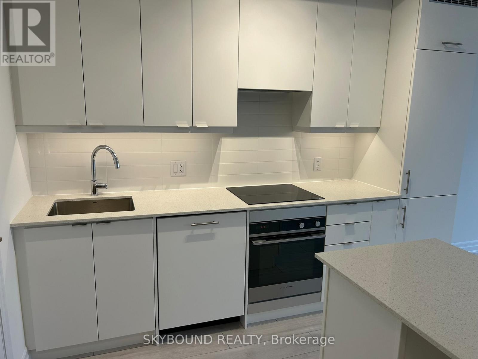 3405 - 30 Elm Drive W, Mississauga, Ontario  L5B 0N6 - Photo 22 - W12985410