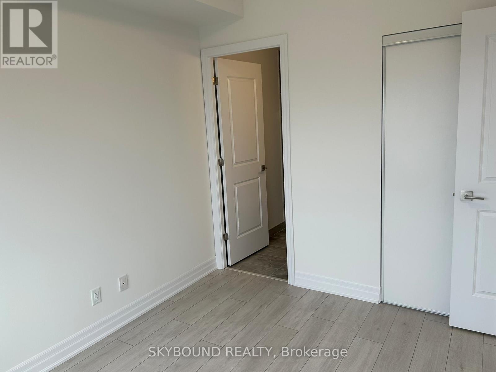 3405 - 30 Elm Drive W, Mississauga, Ontario  L5B 0N6 - Photo 35 - W12985410