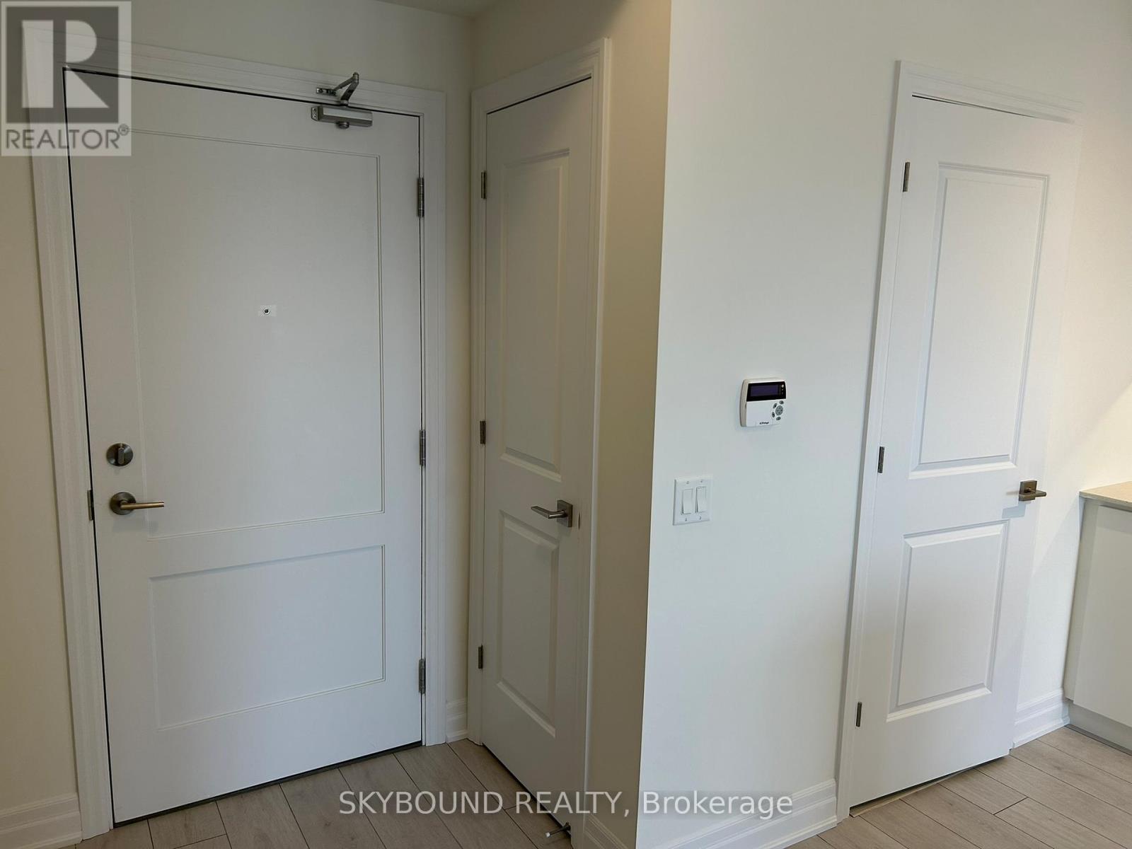 3405 - 30 Elm Drive W, Mississauga, Ontario  L5B 0N6 - Photo 18 - W12985410