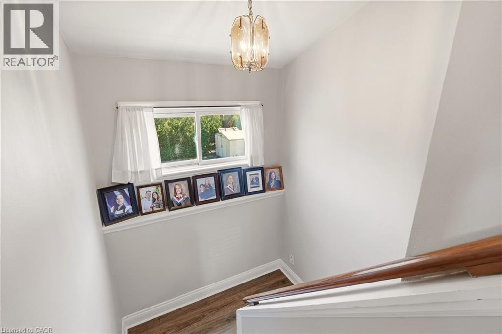 15 Roselle Place, Stoney Creek, Ontario  L8G 1R2 - Photo 29 - 40819734