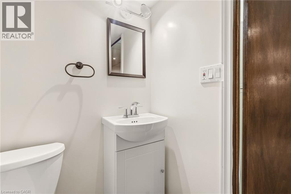 15 Roselle Place, Stoney Creek, Ontario  L8G 1R2 - Photo 34 - 40819734