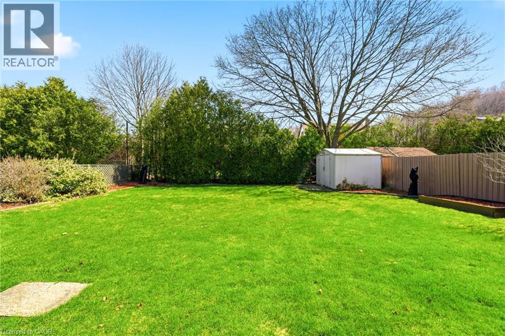 15 Roselle Place, Stoney Creek, Ontario  L8G 1R2 - Photo 43 - 40819734