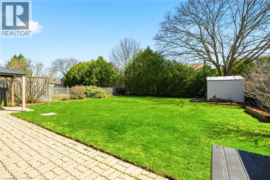 15 Roselle Place, Stoney Creek, Ontario  L8G 1R2 - Photo 46 - 40819734