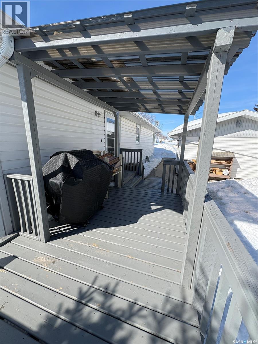207 Third Avenue W, Kelvington, Saskatchewan  S0A 1W0 - Photo 4 - SK032637