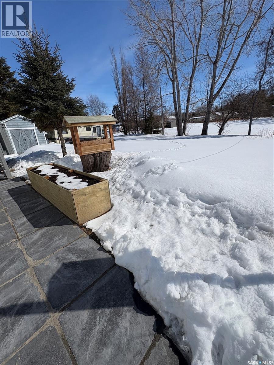 207 Third Avenue W, Kelvington, Saskatchewan  S0A 1W0 - Photo 32 - SK032637