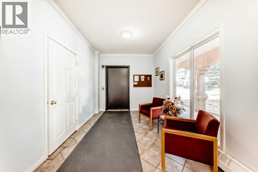 101, 15 Lineham Avenue, Okotoks, Alberta  T1S 1Z3 - Photo 36 - A2300080