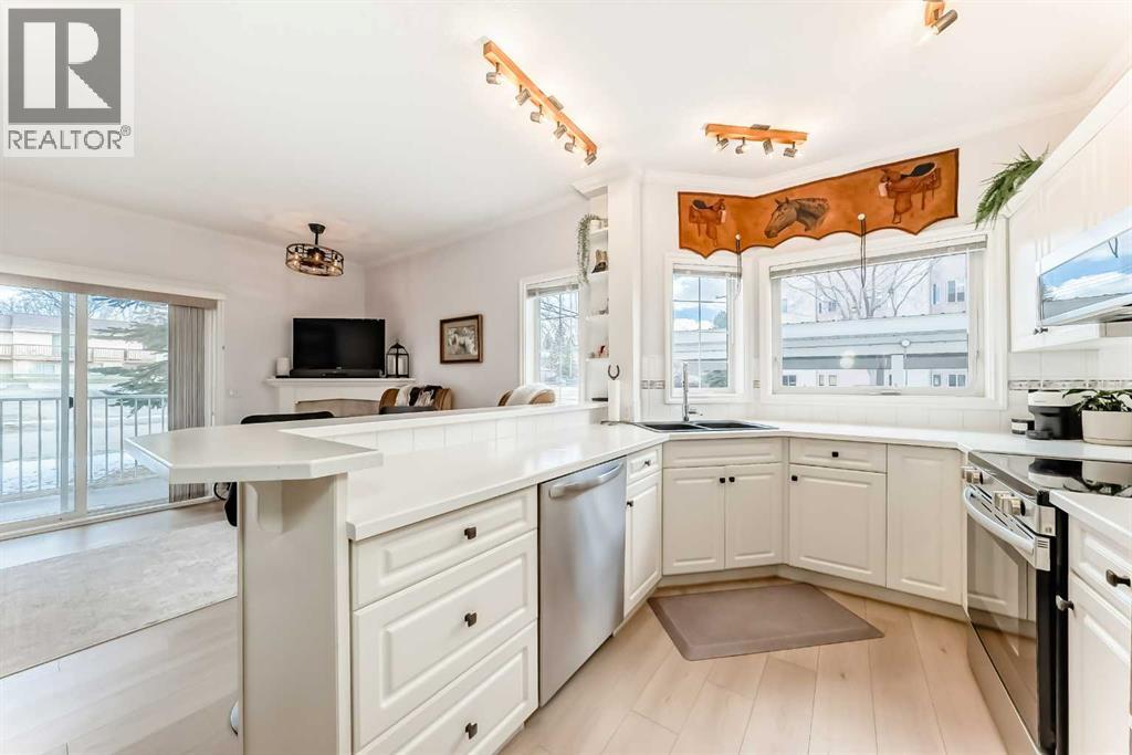 101, 15 Lineham Avenue, Okotoks, Alberta  T1S 1Z3 - Photo 3 - A2300080