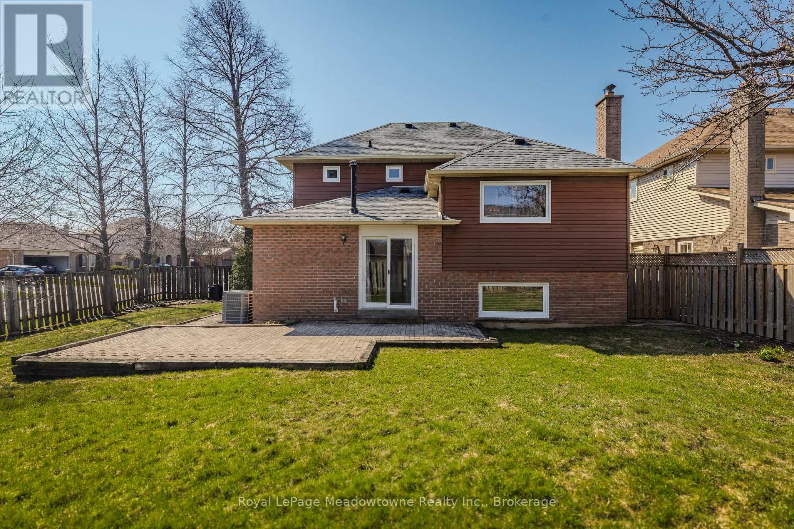 602 Hawthorne Crescent, Milton, Ontario  L9T 4N8 - Photo 11 - W12985892