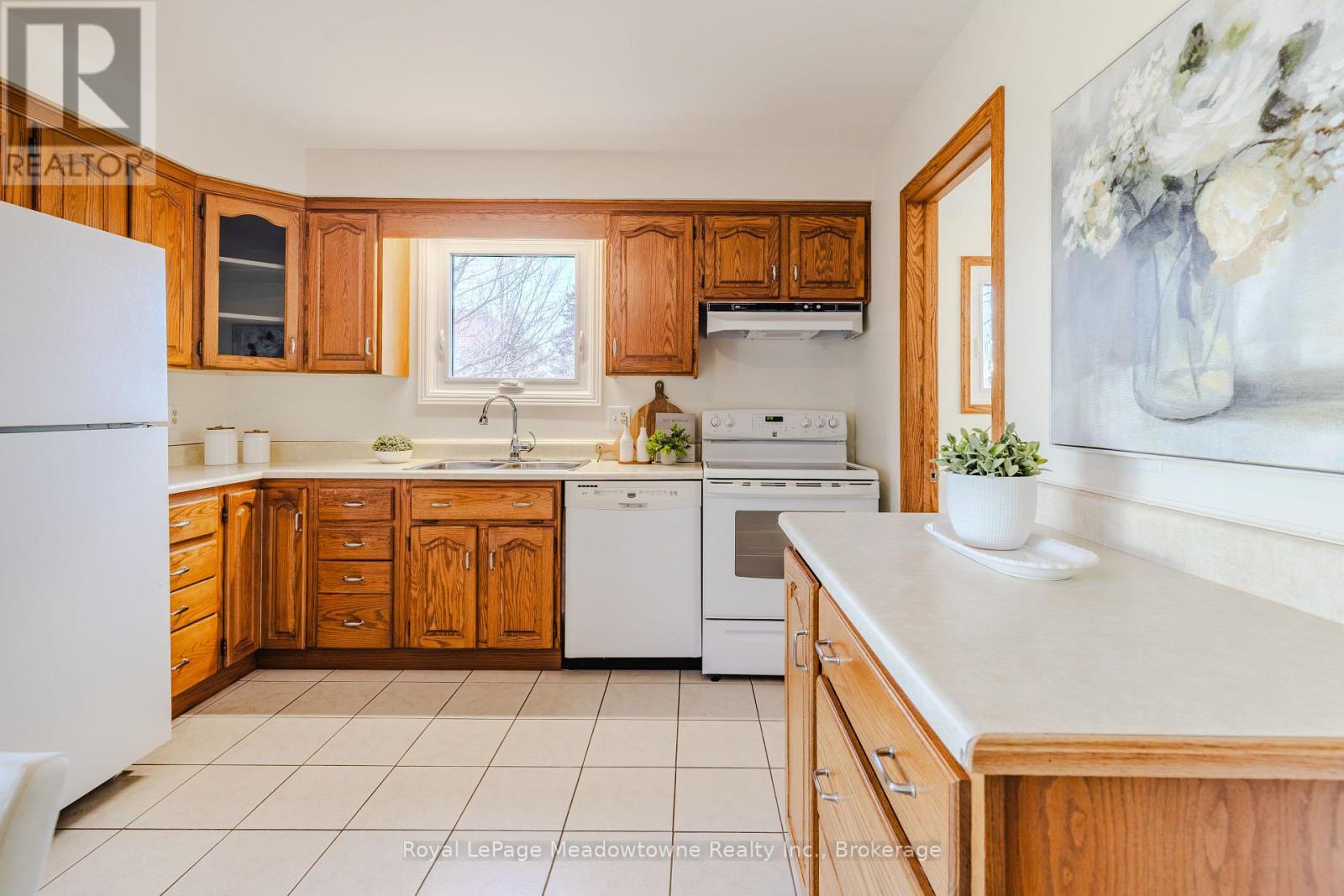 602 Hawthorne Crescent, Milton, Ontario  L9T 4N8 - Photo 24 - W12985892