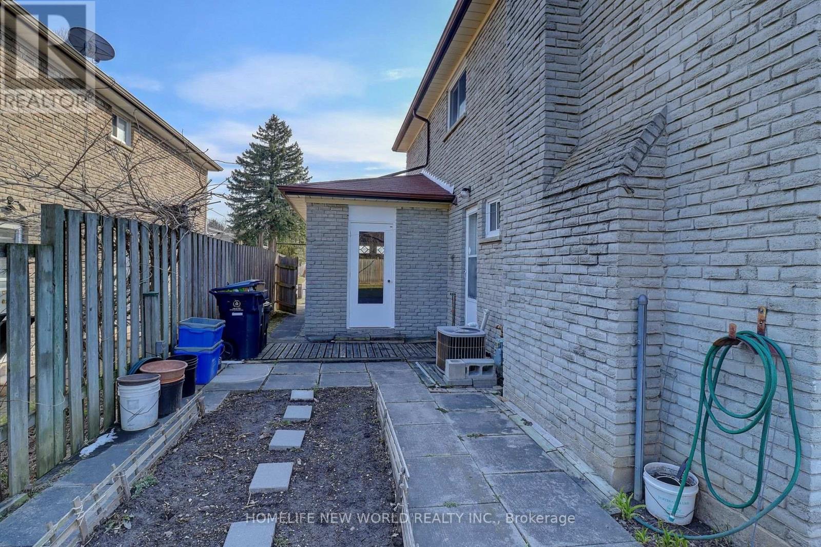 29 Deepdale Drive, Toronto, Ontario  M1S 2N3 - Photo 27 - E12980522